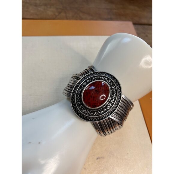 Vintage Silver-Tone Wide Cuff Bracelet With Oval Red Stone Accent & Etched Desig - Picture 9 of 16